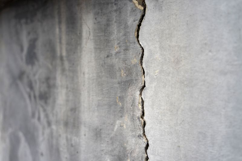 Foundation Crack Repair in Lakewood, CA